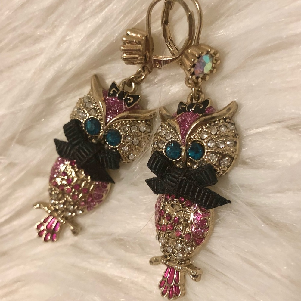 BETSEY JOHNSON OWL DROP EARRINGS